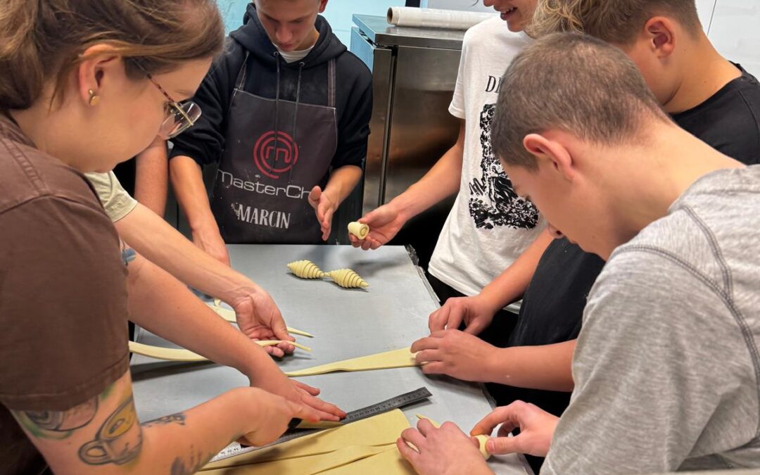 Wycieczka klasy 1G do piekarni „Plon” we Wrocławiu